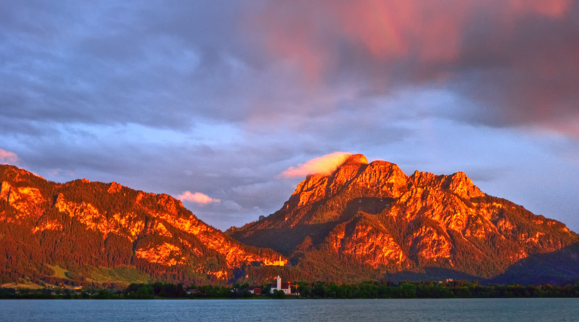 Alpenglühen