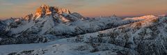 ALPENGLÜHEN AN DER HOHEN GAISL