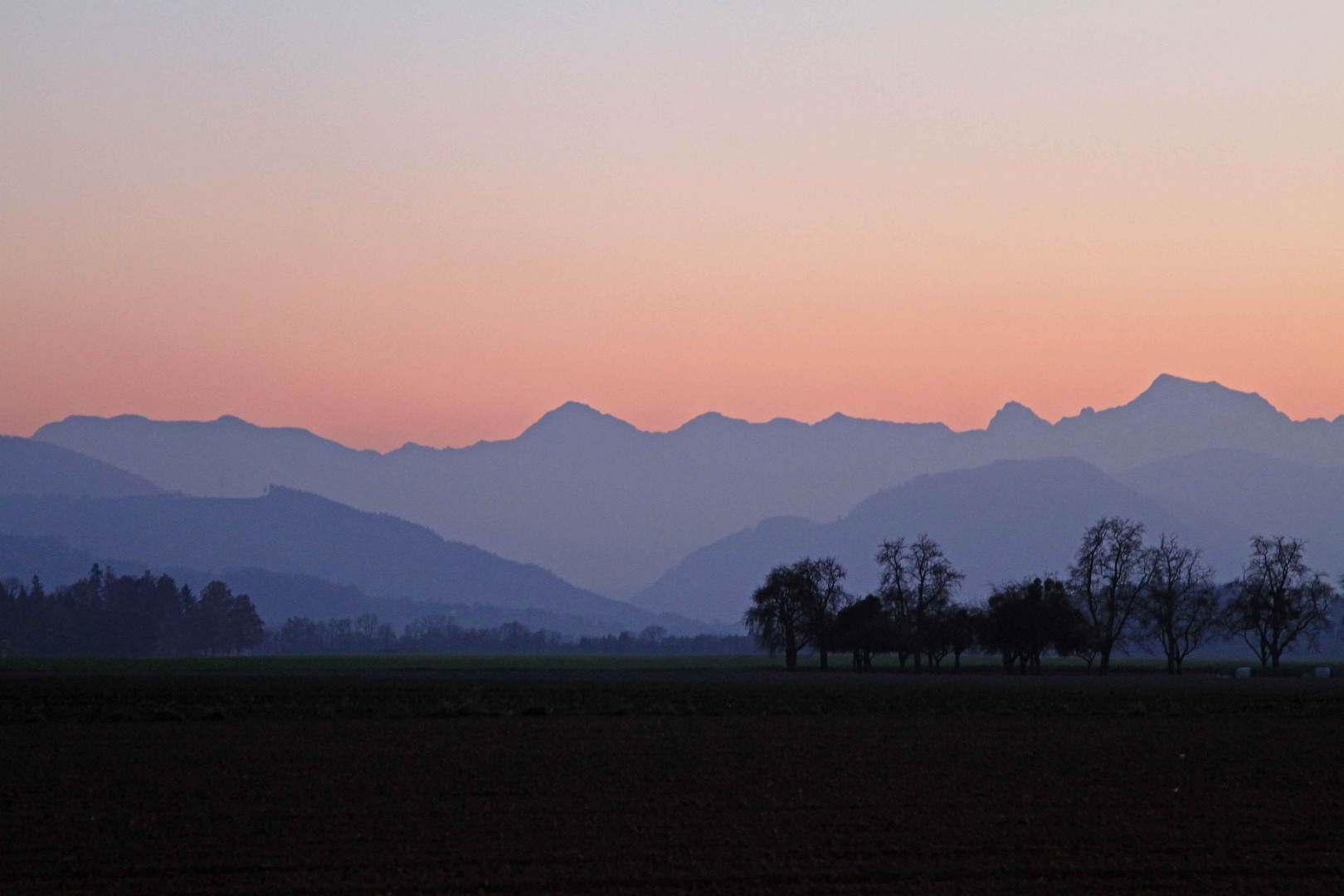 ALPENGLÜHEN