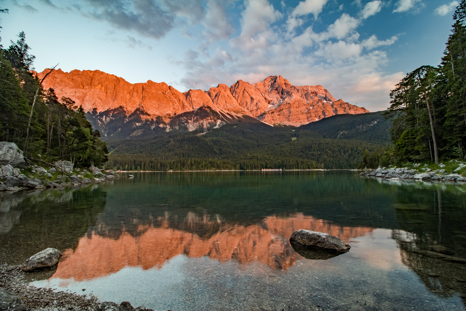 Alpenglühen des Wettersteinsgebirge