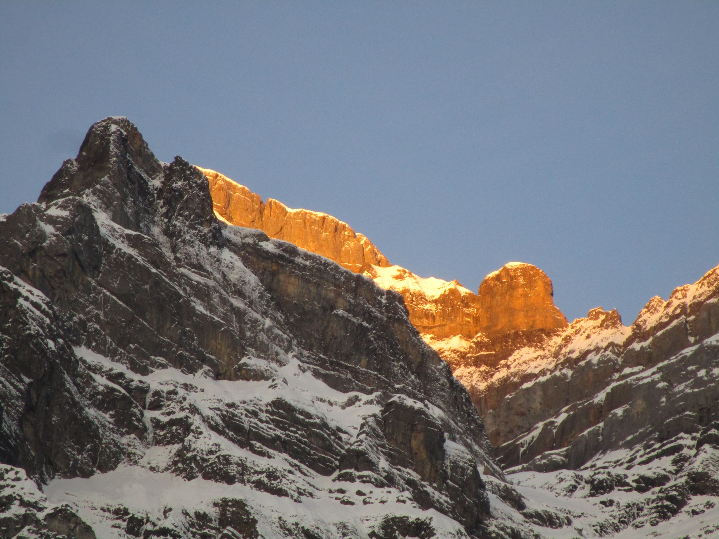 Alpenglühen im Glarnerland