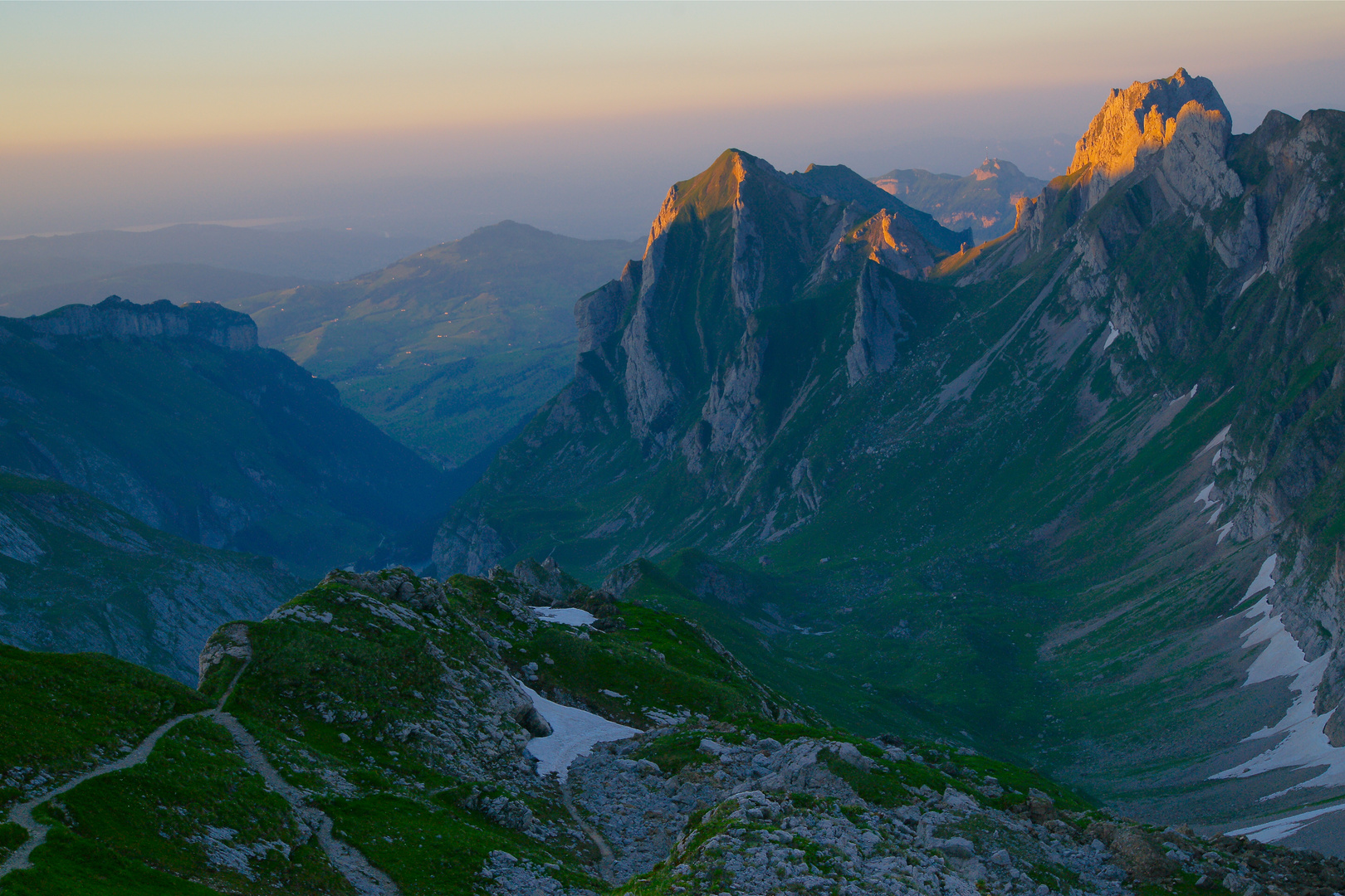 Alpenglühn