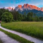 Alpenglüh'n am Waxenstein