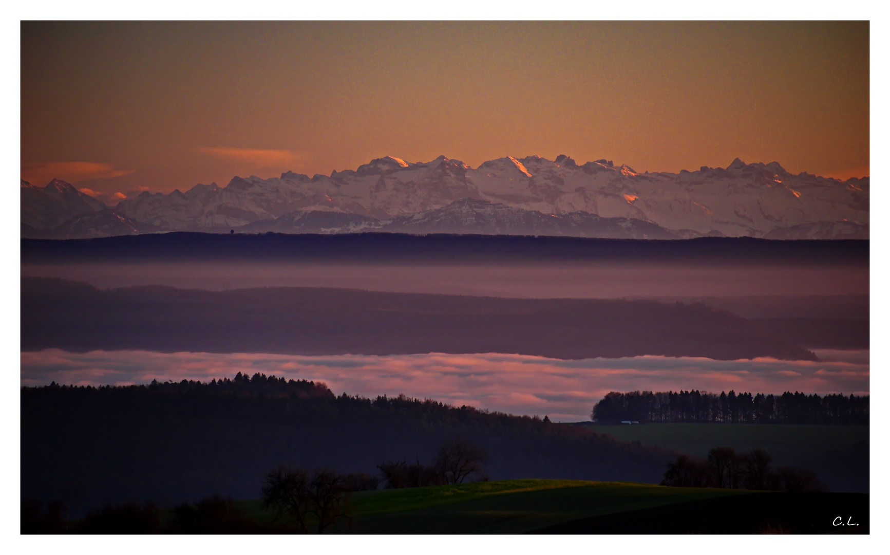 Alpenlandschaft am Abend