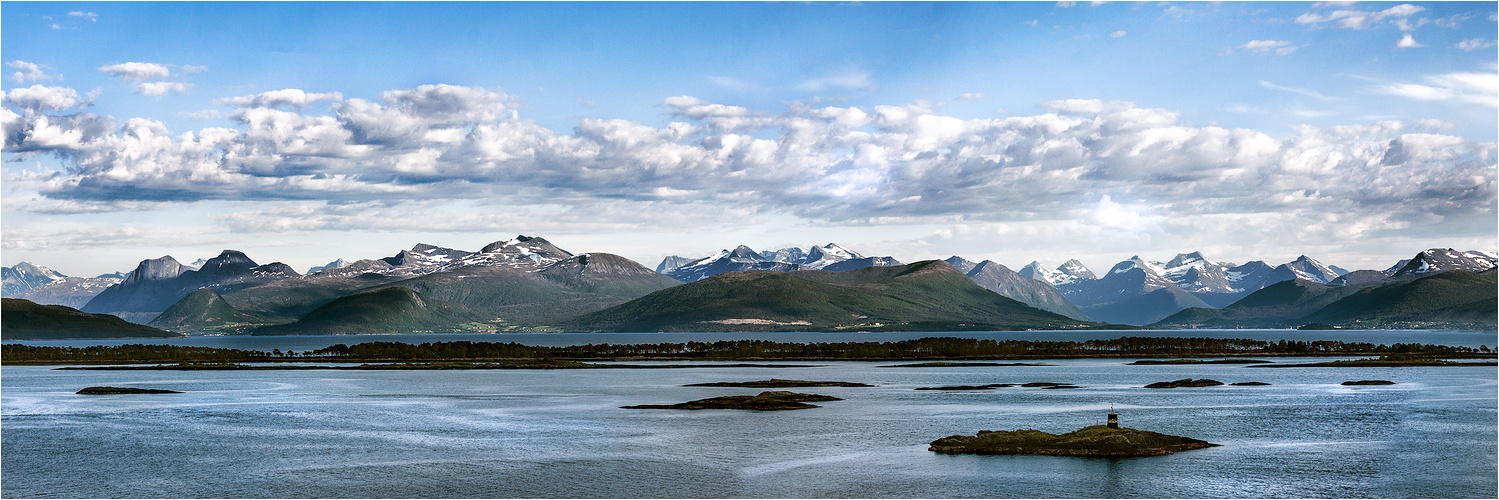 ... Alpenpanorama Molde ...