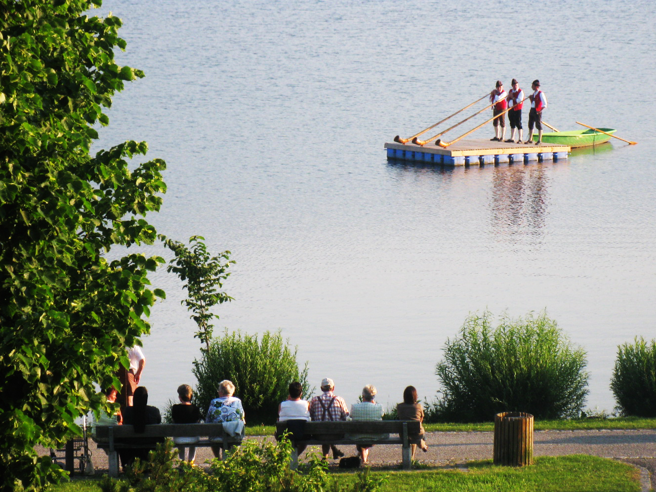 Alphornblasen im Hopfensee