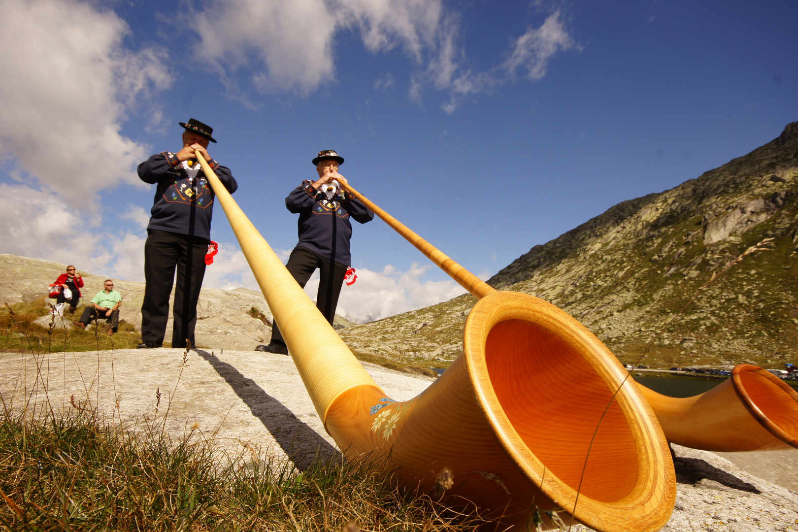 Alphornduo auf dem Gotthardpass