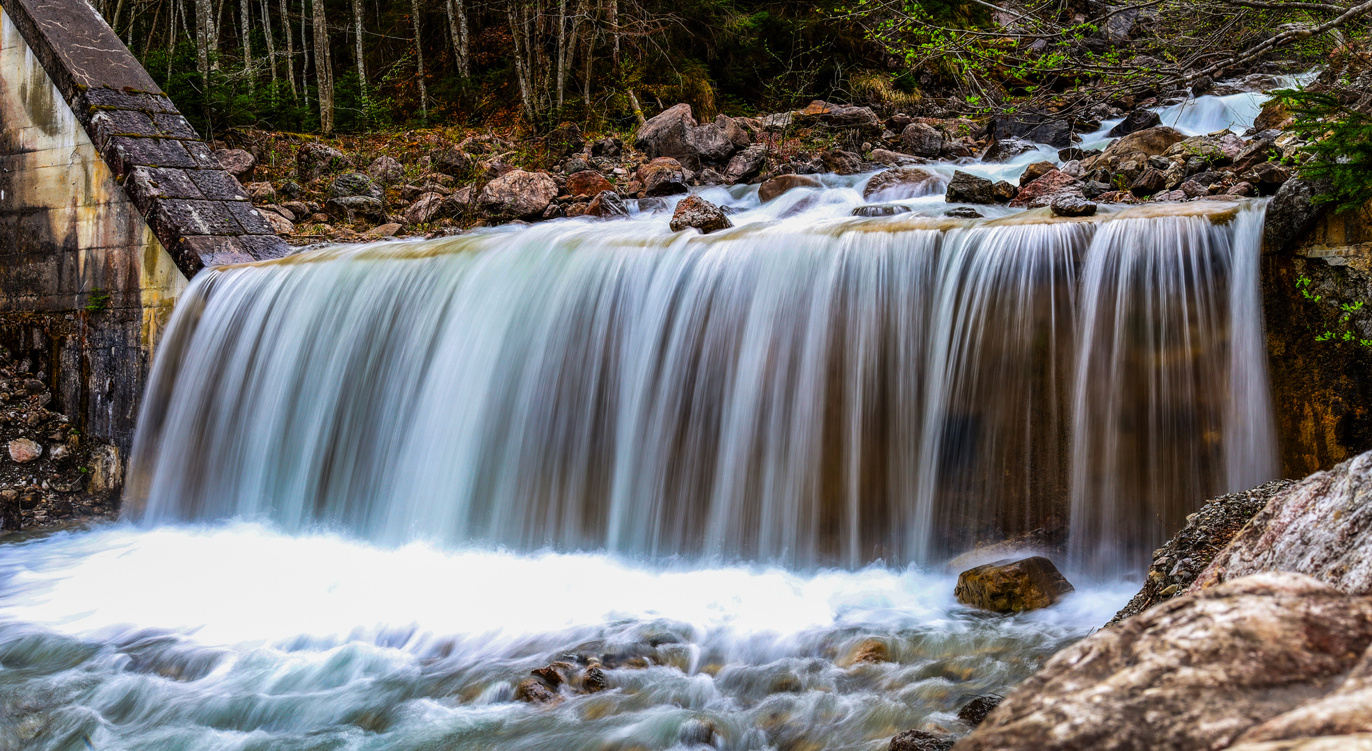 Alpiner Wasserfall