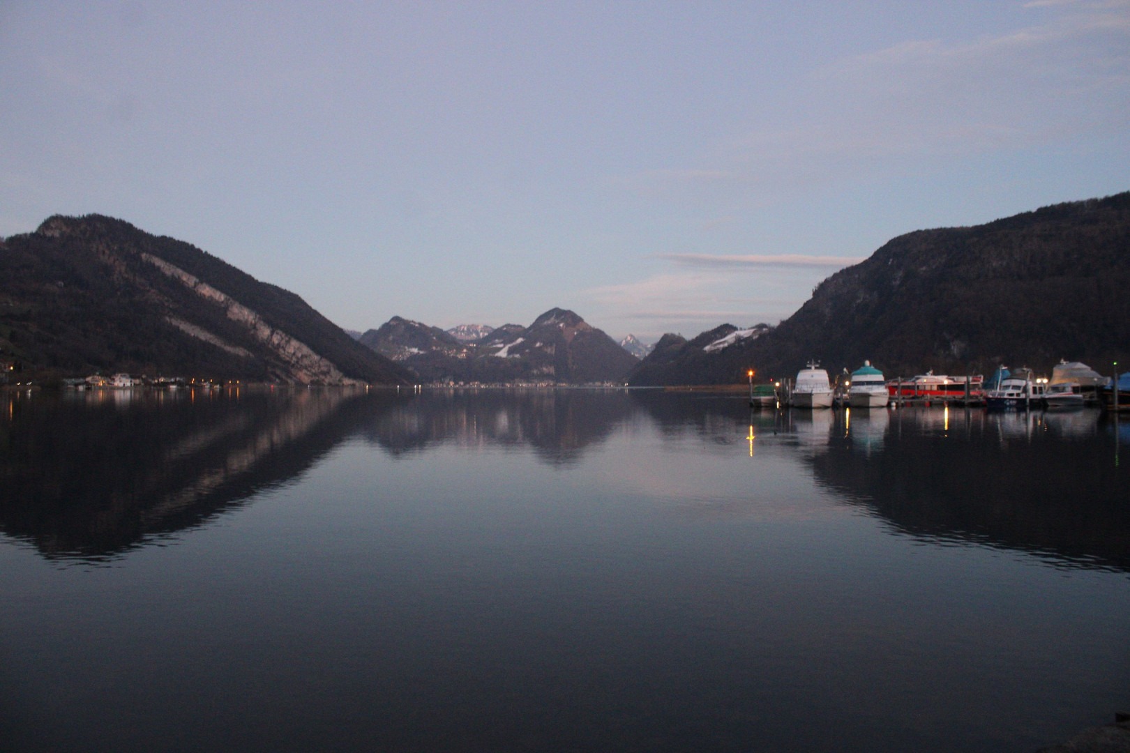 Alpnachersee und die Schweizer Alpen