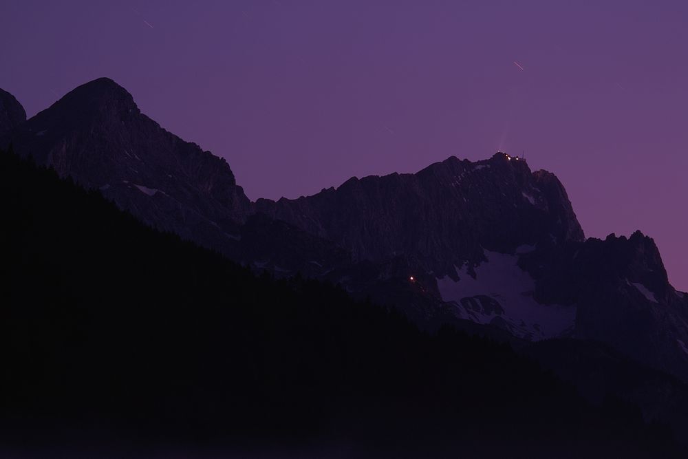 Alpspitze und Zugspitze im Abendlicht
