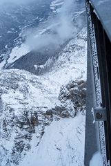 AlpspiX: Tiefblick mit Seilbahn