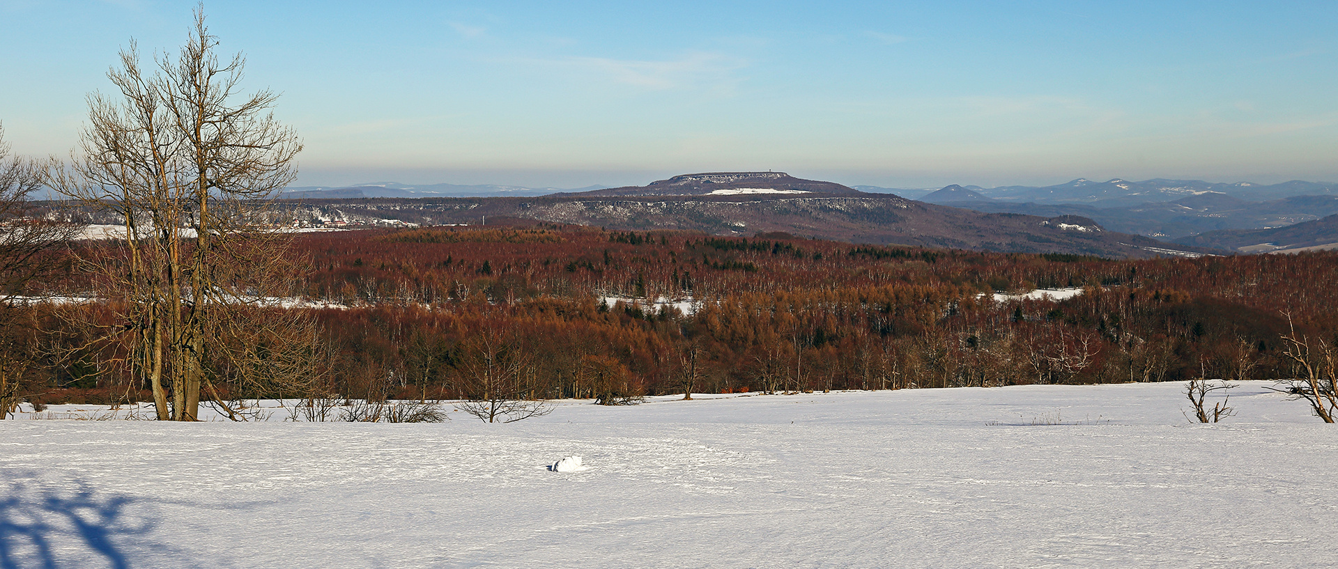 Als breites Bild sind die Berge ein wenig größer