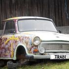 ALS GOTT DEN TRABANT SCHUF, BEWIES ER HUMOR!