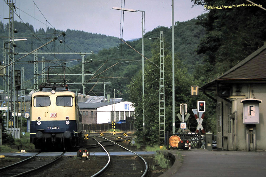 Als Lokomotiven noch Blau- Beige waren