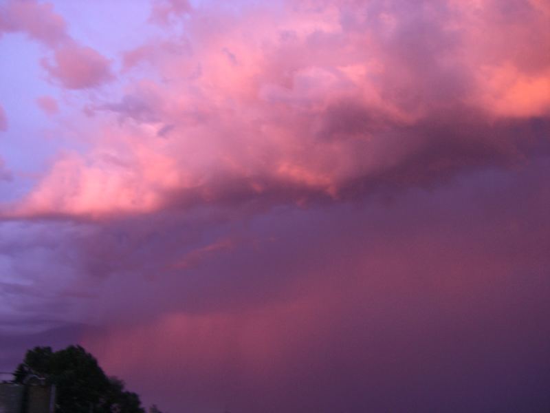 Als würde der Himmel brennen