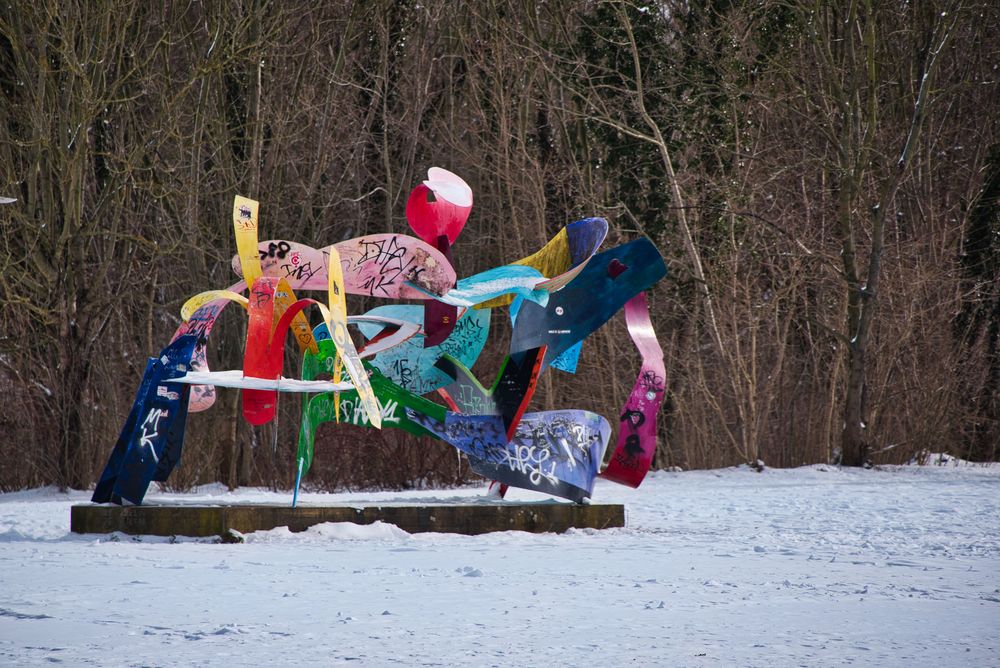 also so sehen Farben im Schnee aus - als Anregung für die Ostereierfarben