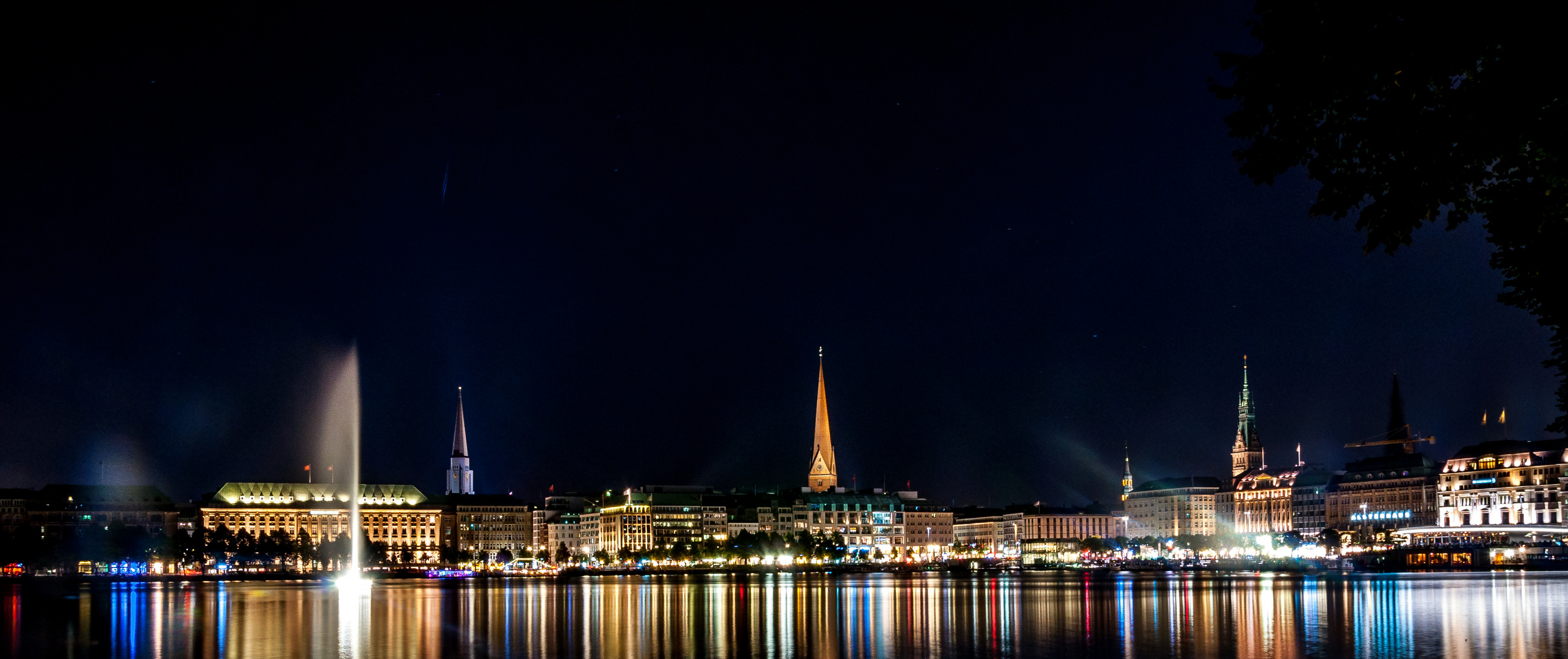 Alster bei Nacht