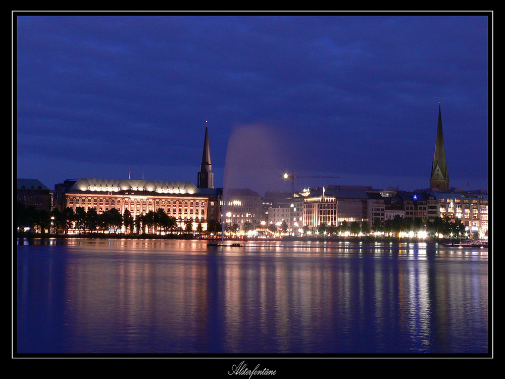 Alster bei Nacht