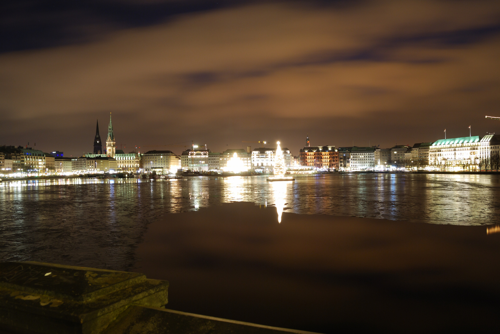 Alster by night