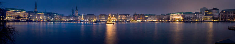 Alster Panorama zur Weihnachtszeit