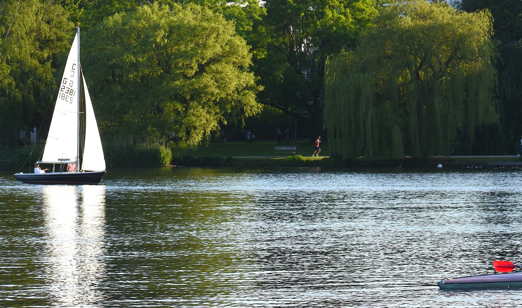 Alster Sailing