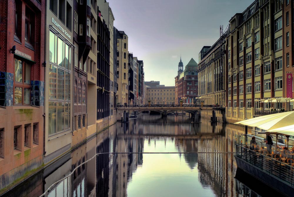 Alsterfleet im Frühjahr