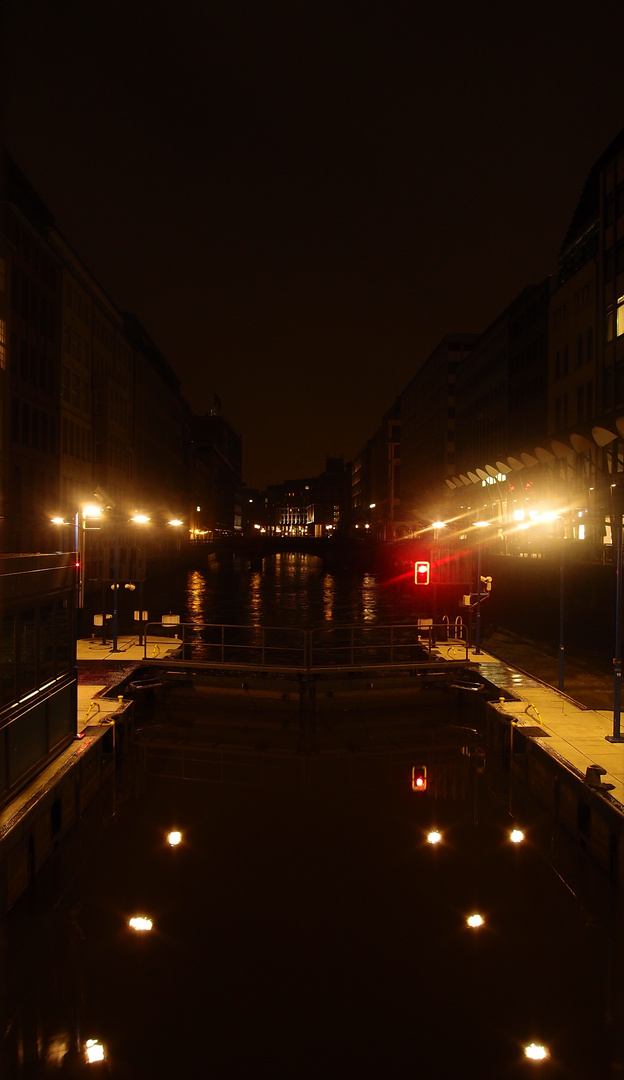 Alsterfleet / Schleusenbrücke