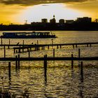 Alsterschiff im Abendlicht