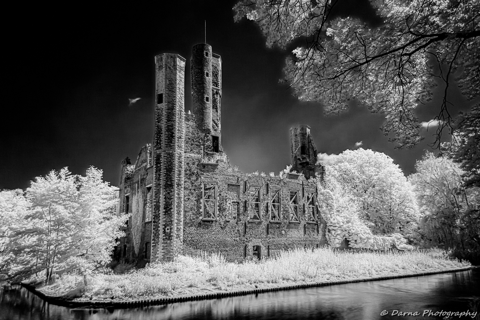 Alt Schloss Foto & Bild architektur, lost places, natur Bilder auf