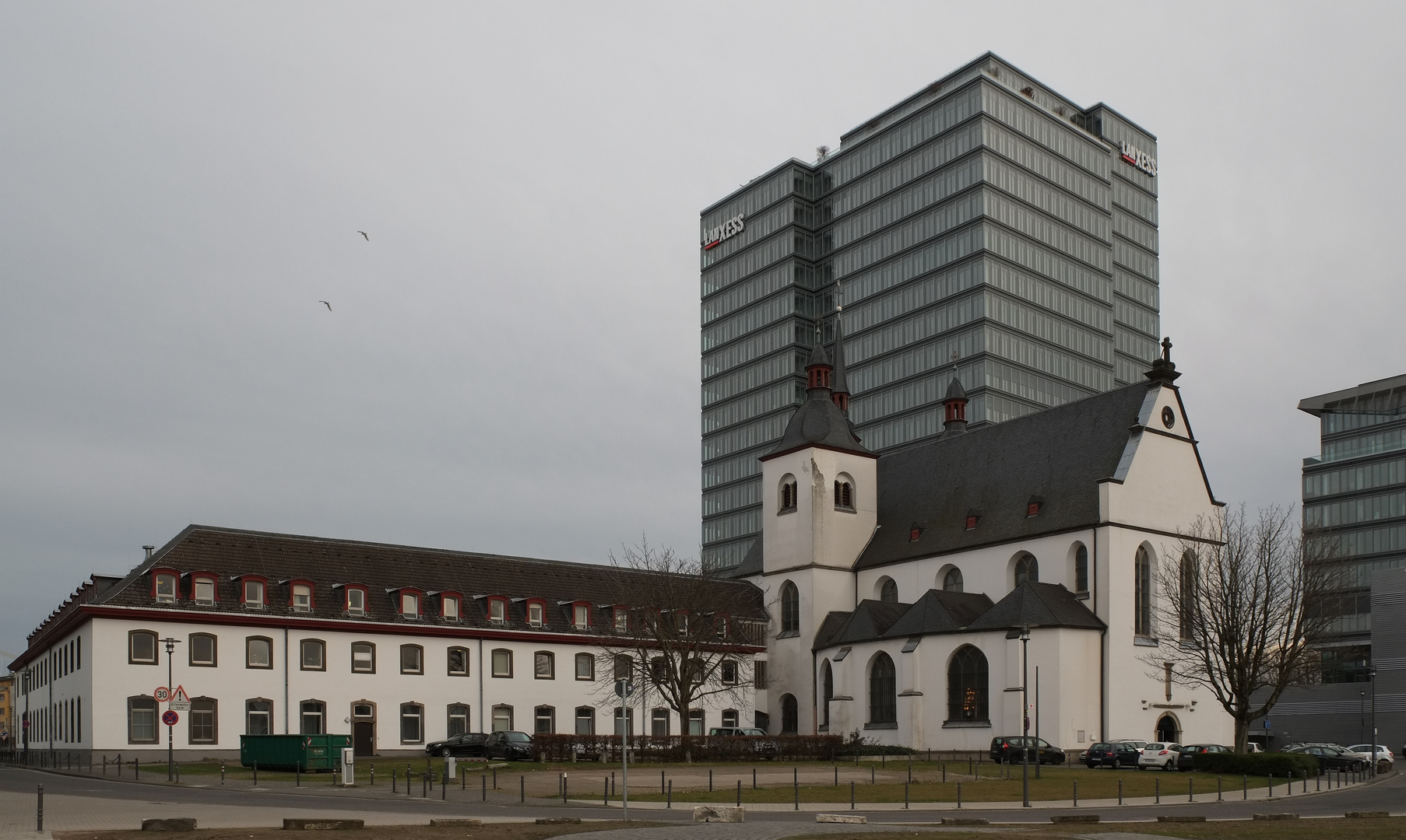 Alt St. Heribert mit ehemaligem Kloster