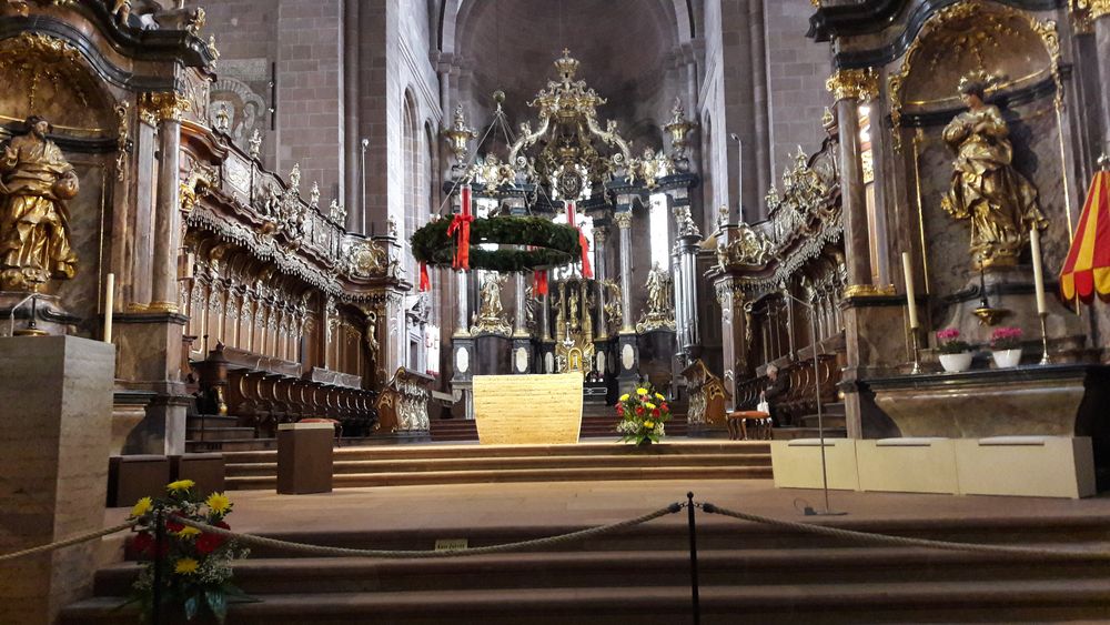 Altäre im Kaiserdom Worms 