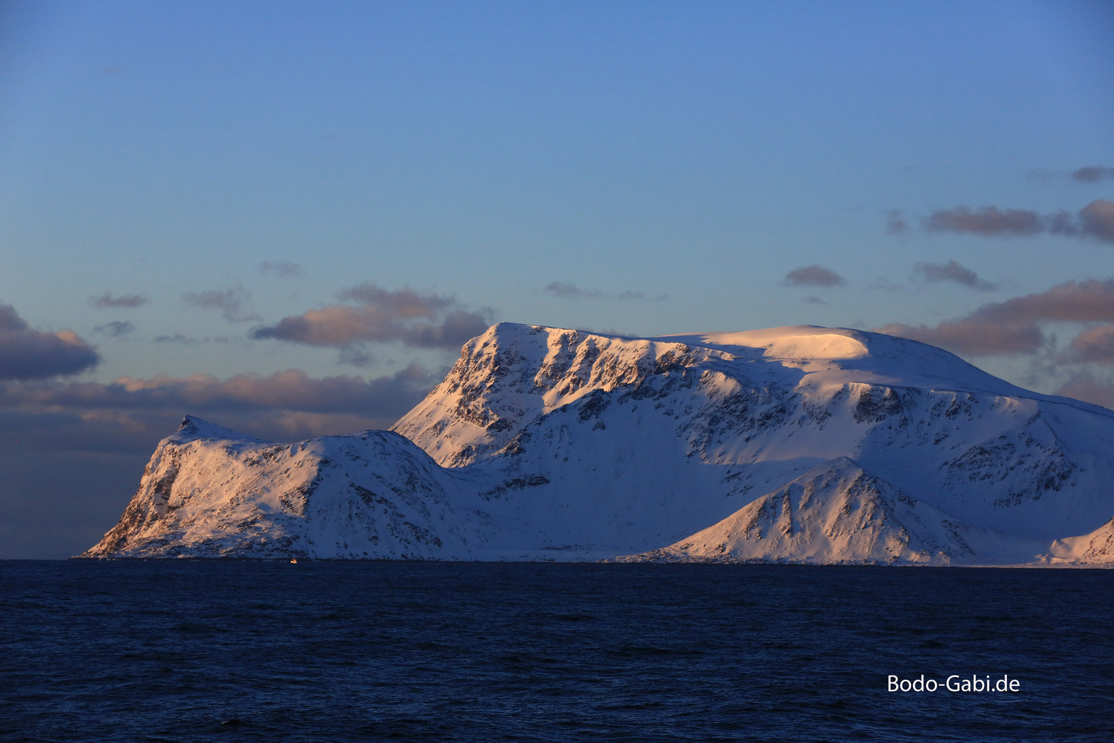 Altafjord im Sonnenaufgang II