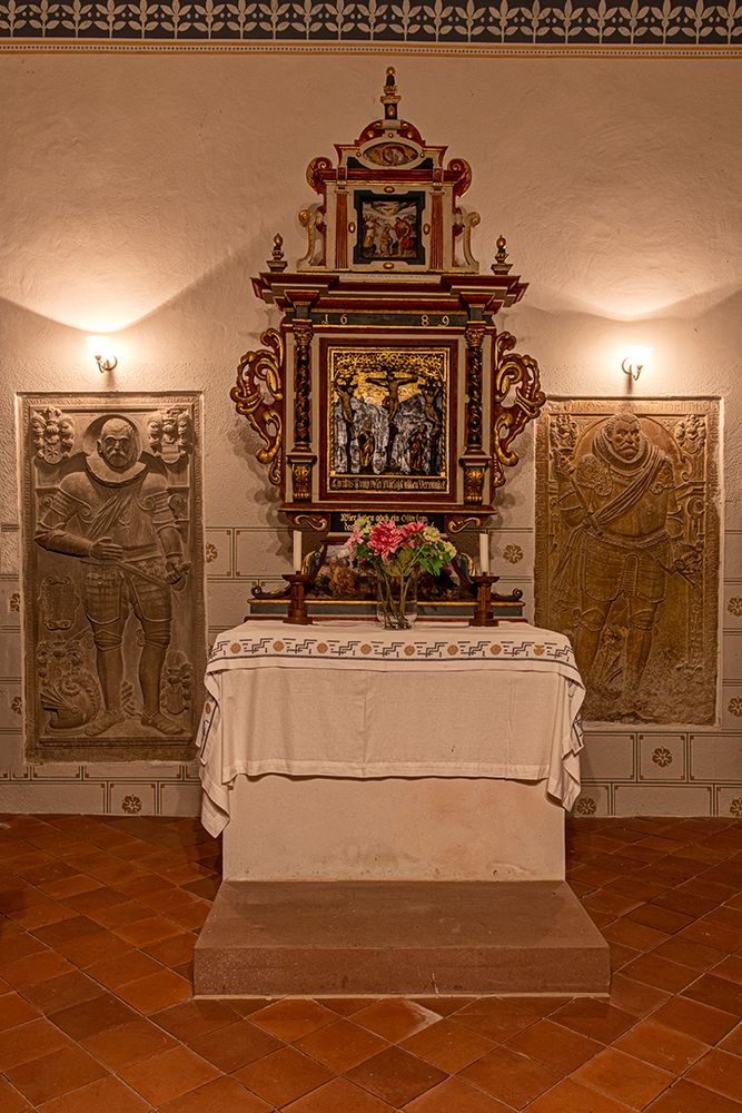 Altar...