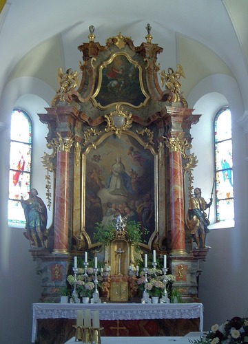 Altar der Mariä Himmelfahrt Kirche