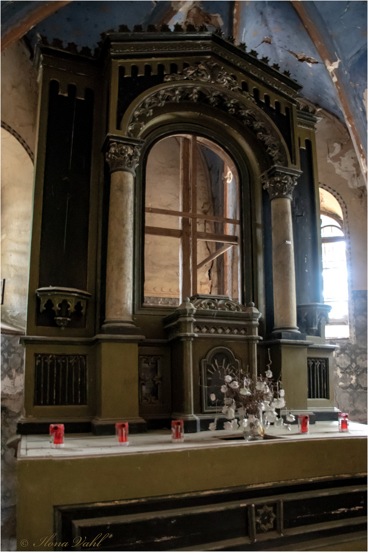 Altar der St.-Georg-Kirche