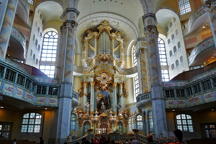 Altar in der Frauenkirche -Dresden III