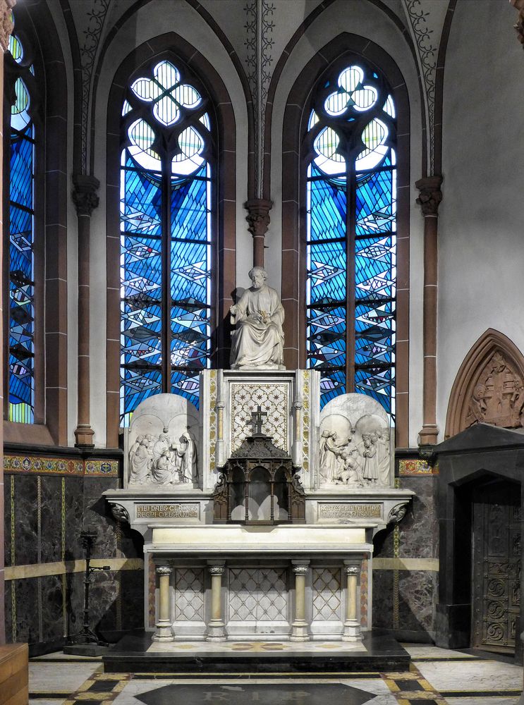 Altar in der Kölner Agneskirche