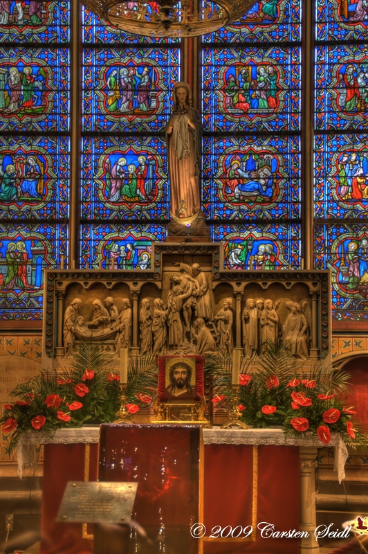 Altar in Notre Dame