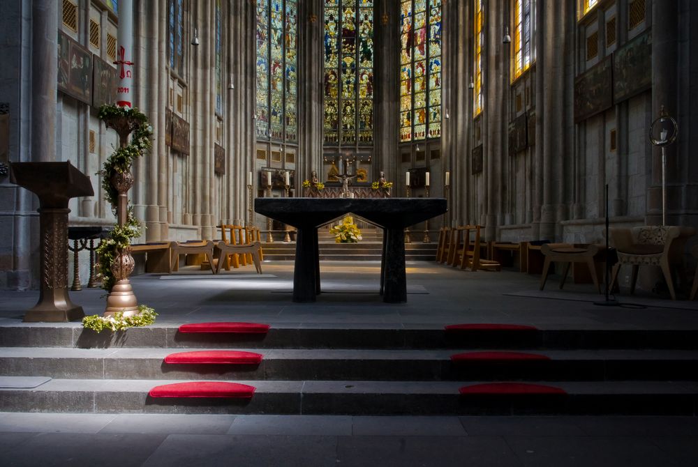 Altar in St. Ursula, Köln