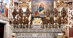 Altar mit Marienbild