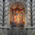 Altar Theatiner-Kirche [Hochformat]