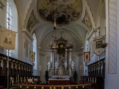 Altar und Chor in Unterzeil