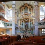 Altar und Orgel der Frauenkirche