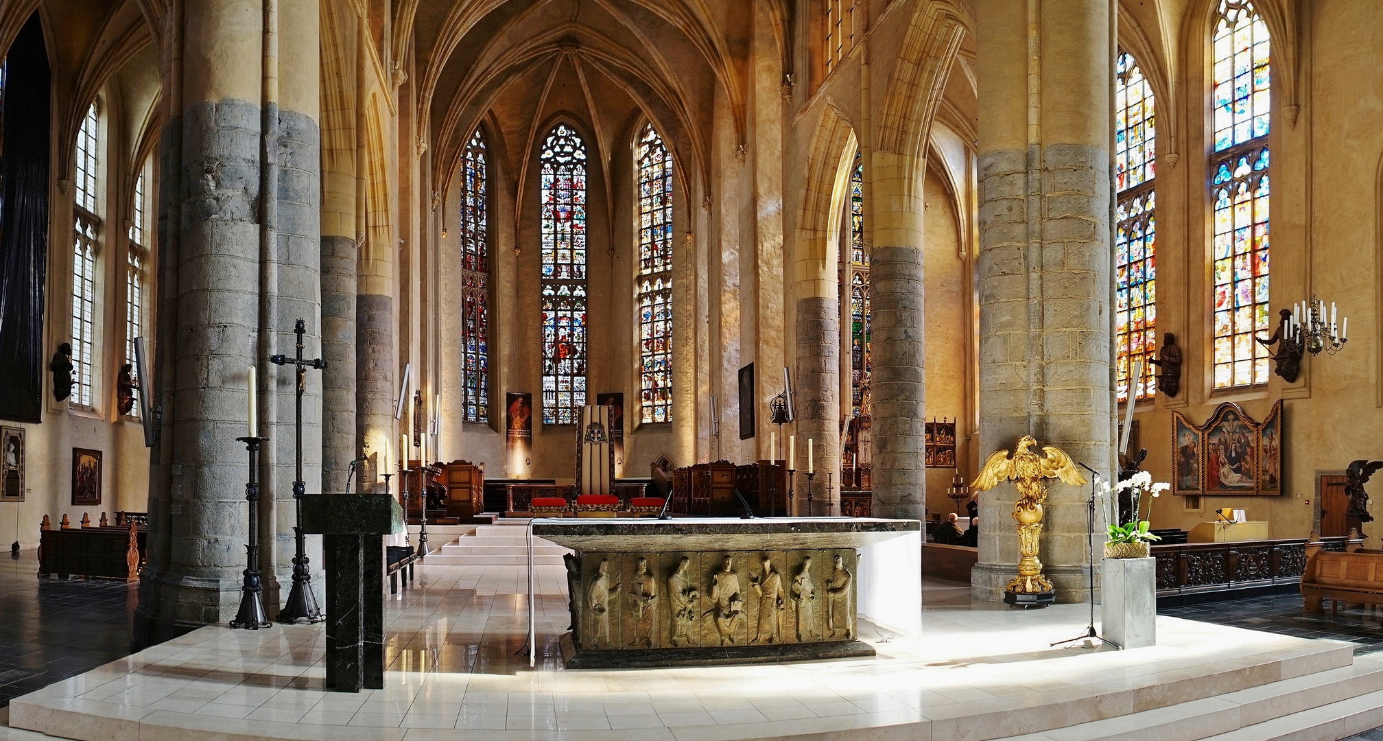 altar2