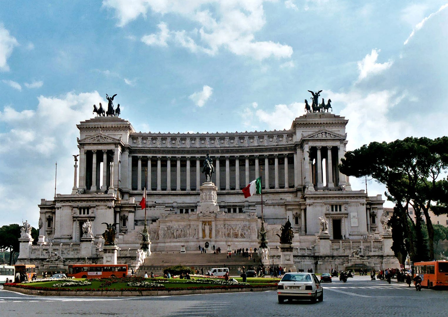 Altare della Patria, Rome