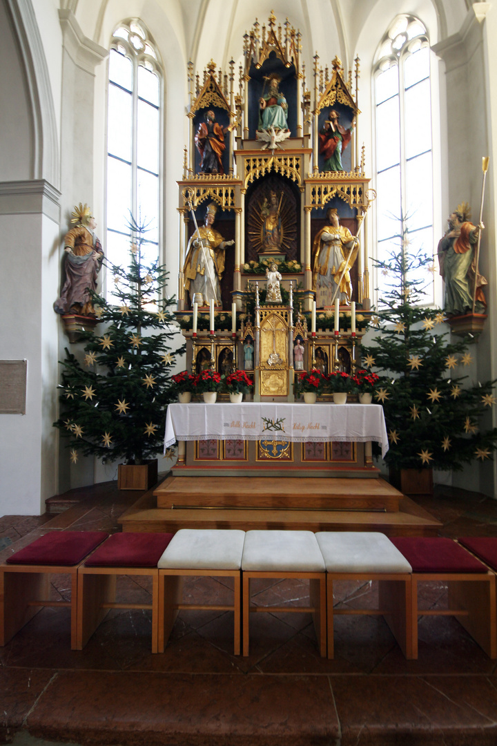 Altarraum der Kirche von Wagrain