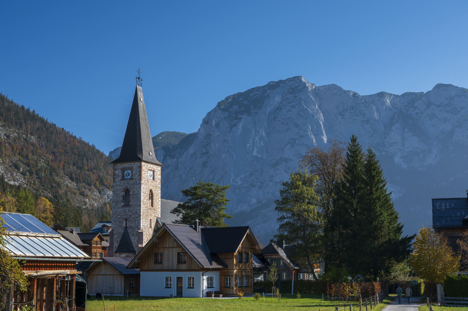 Altausseer Kirche mit Trisselwand