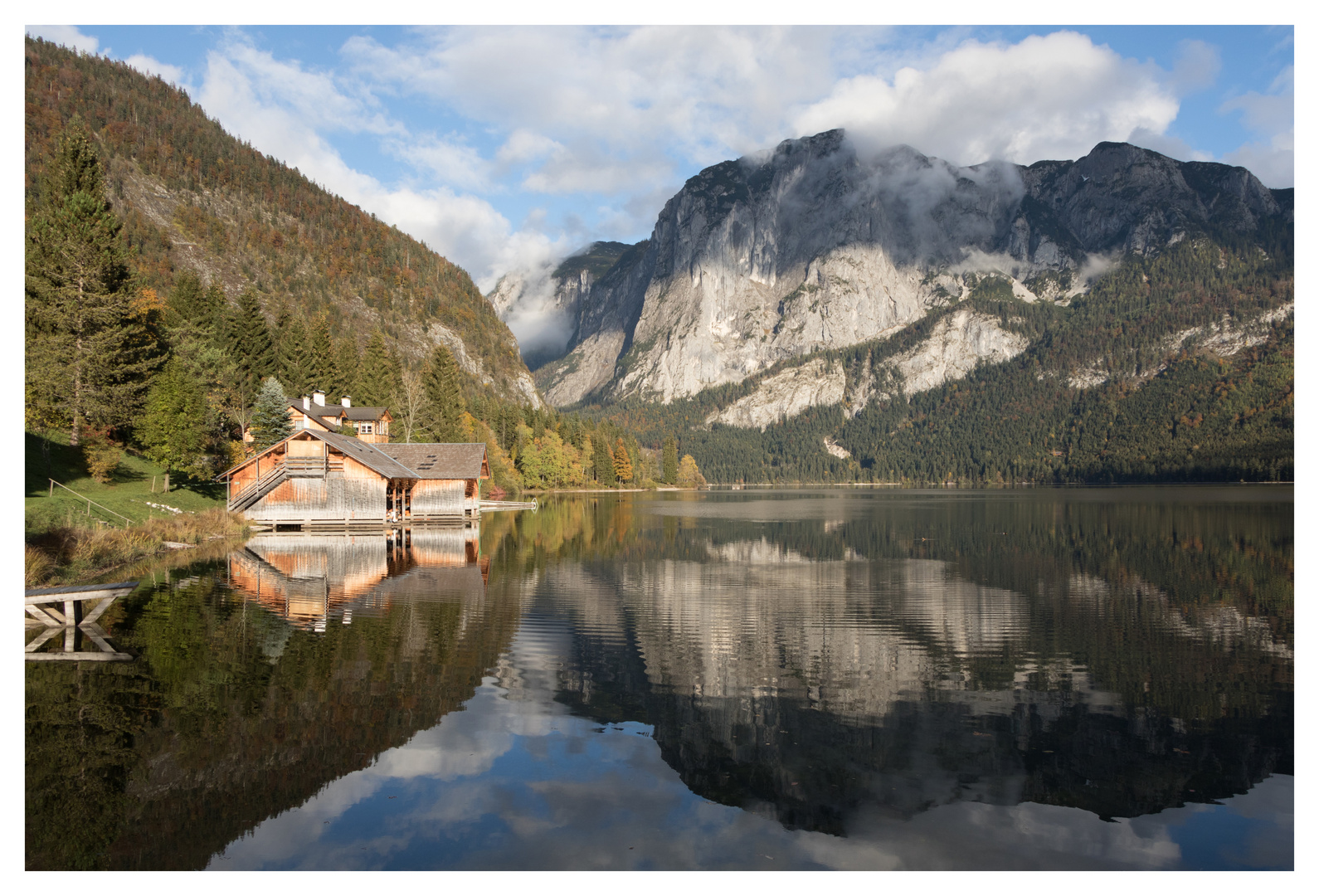 Altausseer See in der herbstlichen Abendsonne