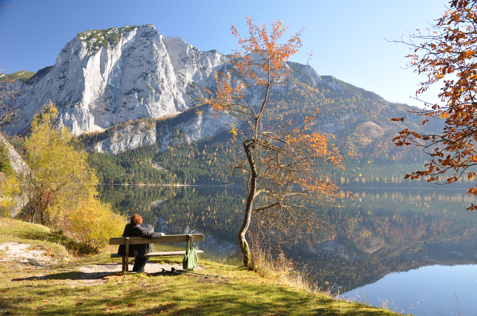 Altausseersee.....hier saß ich schon im Frühling.....