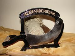 Alte Alexanderwerk Brotschneidemaschine